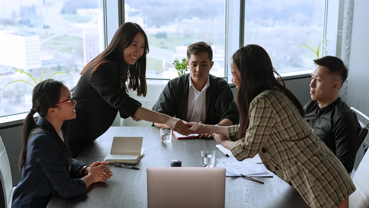 Outsourcing Strategi Pengelolaan SDM yang Efisien